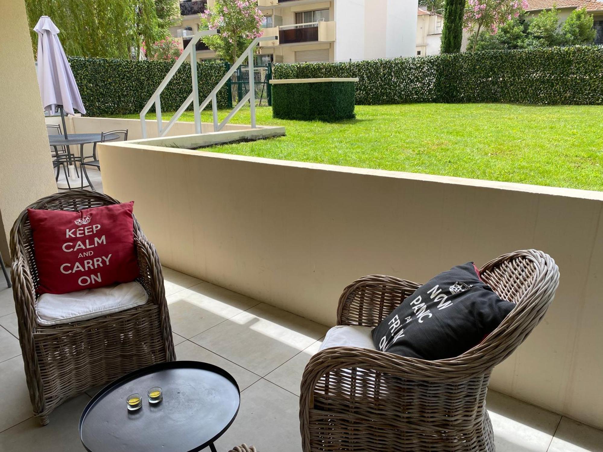 Fantastic Two-Bedroom Apartment - Le Jardin Des Iles Αντίμπ Εξωτερικό φωτογραφία